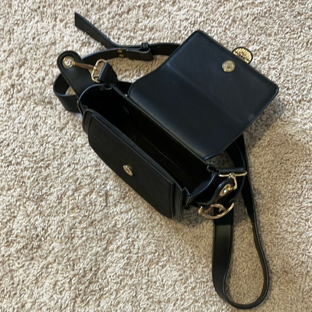 Black Saddle Crossbody Bag with Gold Ring Accent - Picture 7 of 7